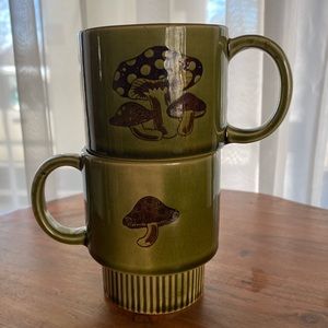 Rare* olive green mushroom mugs